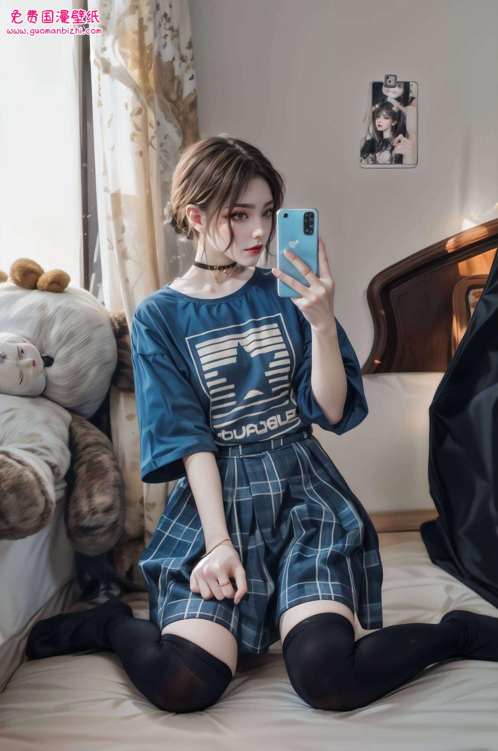 蛇发飘扬她眼神犀利