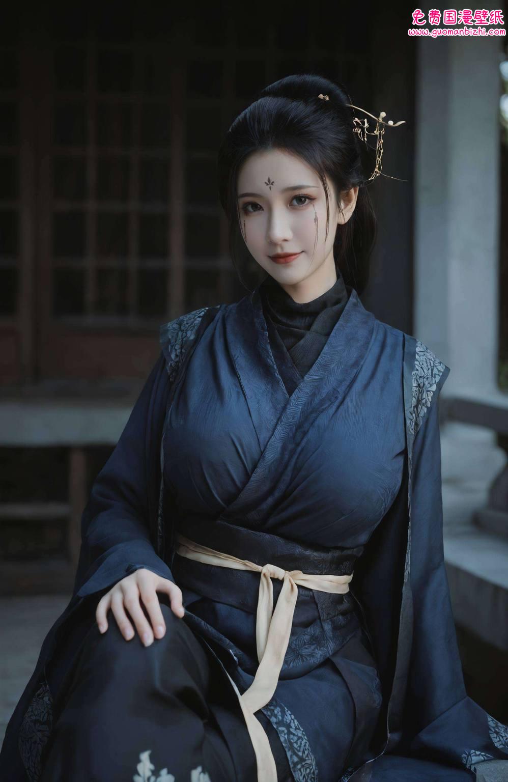这位国漫女神不仅颜艺高超谁说国漫美女只能温柔如水？四妹可是能打能抗的玄幻女神