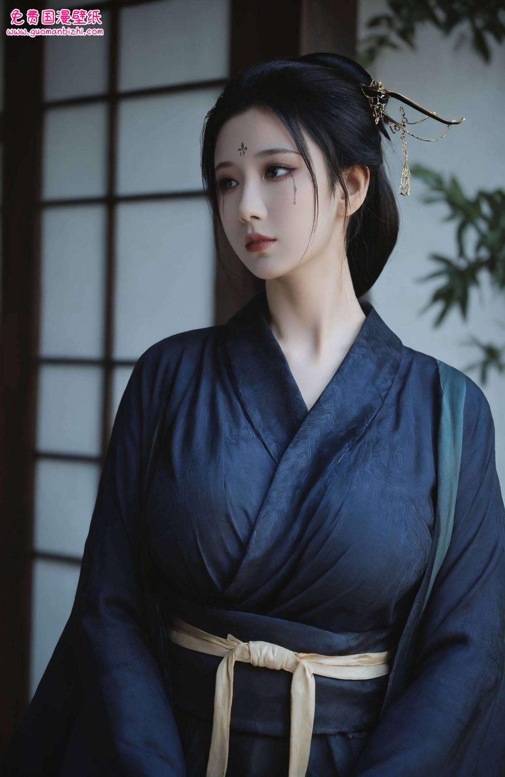 诠释了国漫美女的独特韵味她的身影