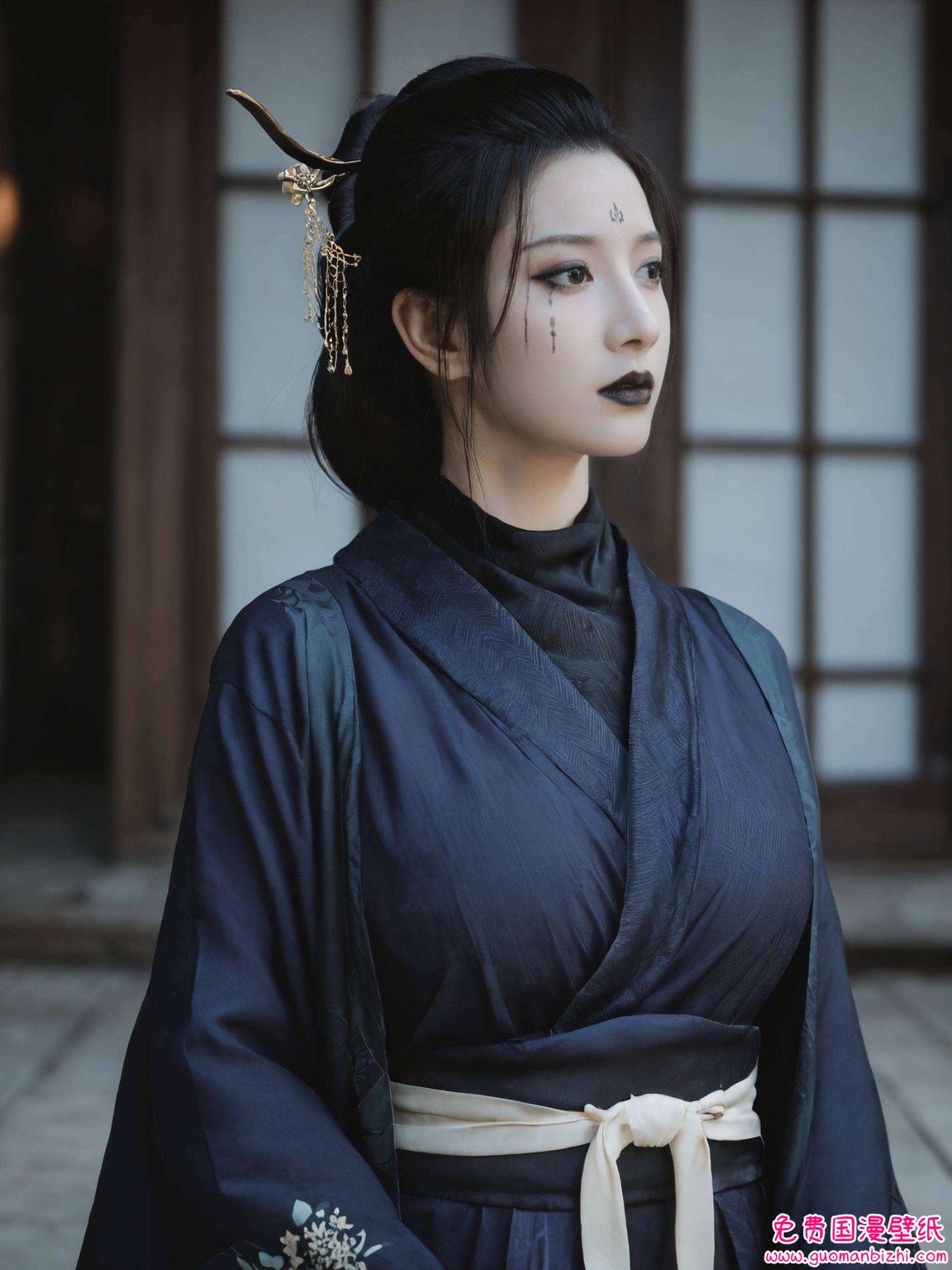 不禁想起那句话:人生如戏都在这壁纸中得以显现